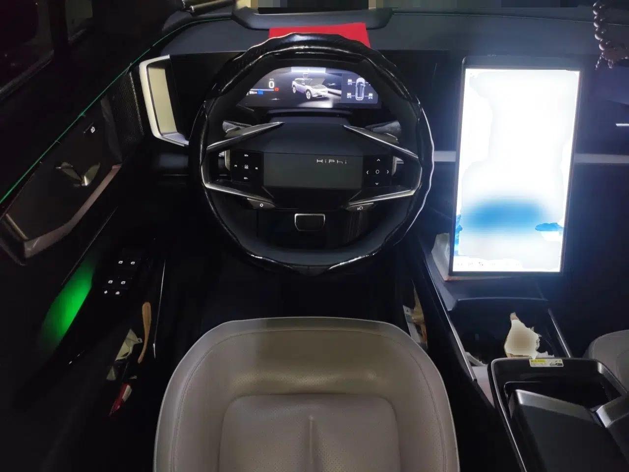 HiPhi Y 2023 560 km Pioneer Edition — миниатюра 10
