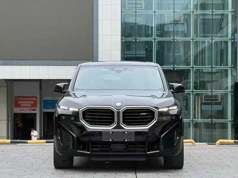 BMW XM 2023 50e — миниатюра 2