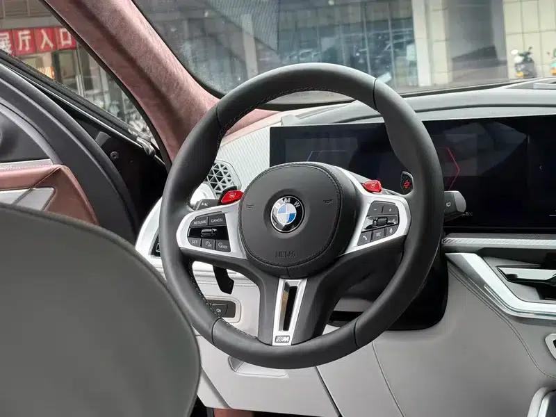 BMW XM 2023 50e — миниатюра 15