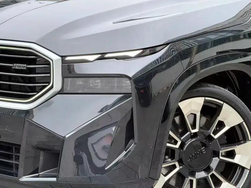 BMW XM 2023 50e — миниатюра 7