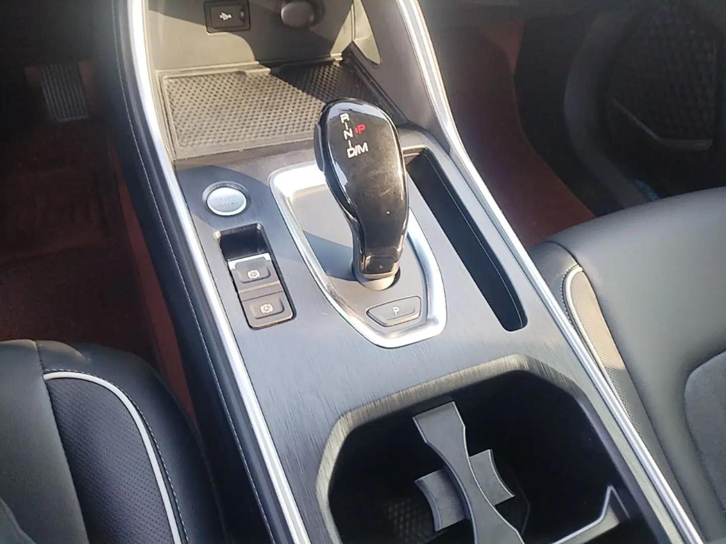 Haval H6 2023 National Trend Edition 1.5T Automatic Urban Version — миниатюра 16