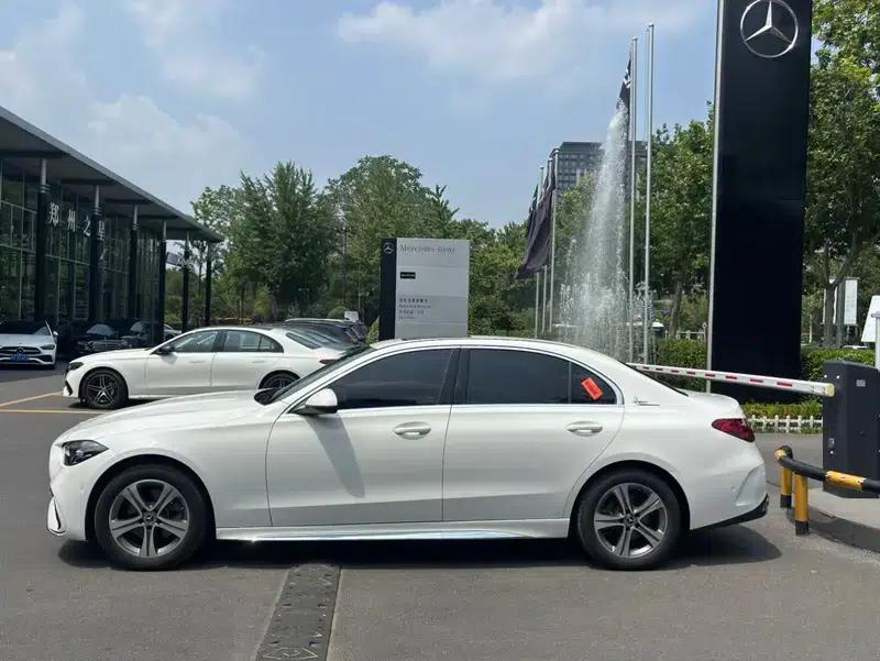 2022 Mercedes-Benz C-Class C 200 L Sport Edition — миниатюра 3