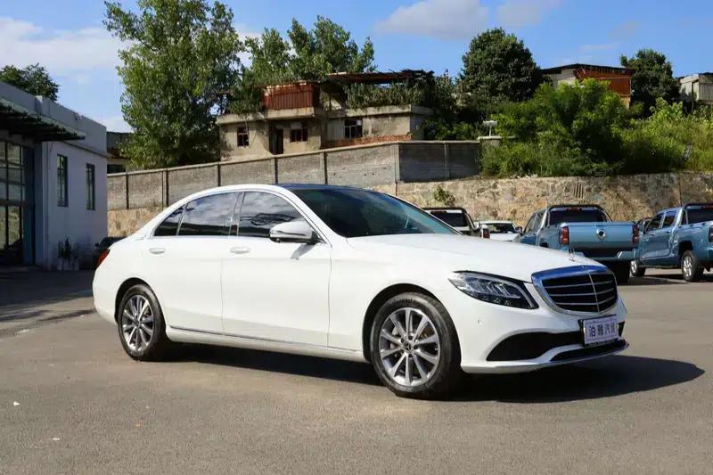 2021 Mercedes-Benz C-Class C 260 L — миниатюра 3