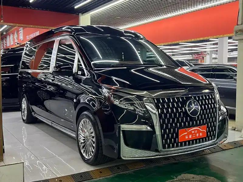 2023 Nissan Vito 2.0T Business Edition 7-seater — миниатюра 3