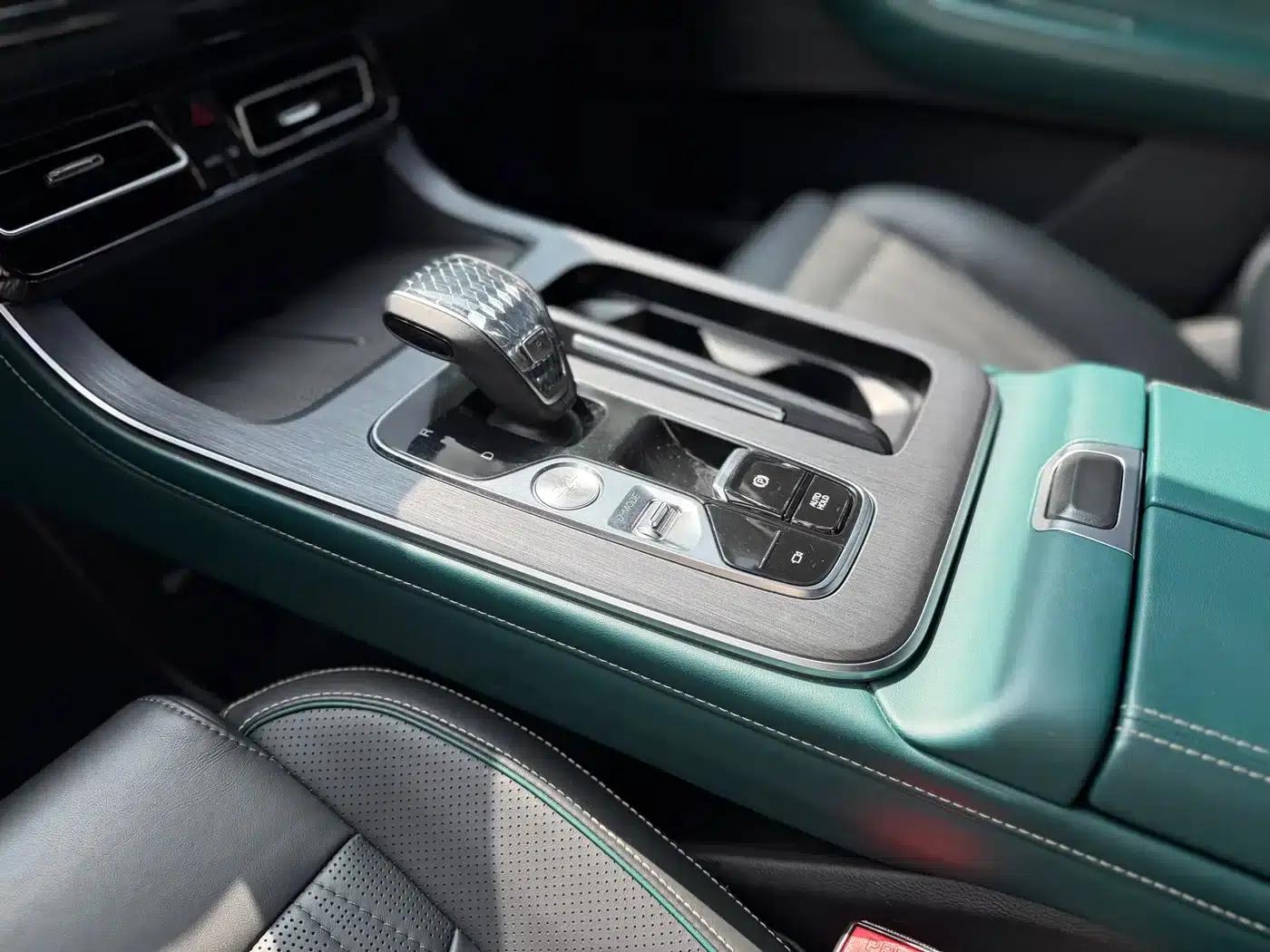 Trumpchi GS8 2022 Navigator Series 2.0TGDI 2WD Luxury Intelligent Connected Edition (7-seater) — миниатюра 9