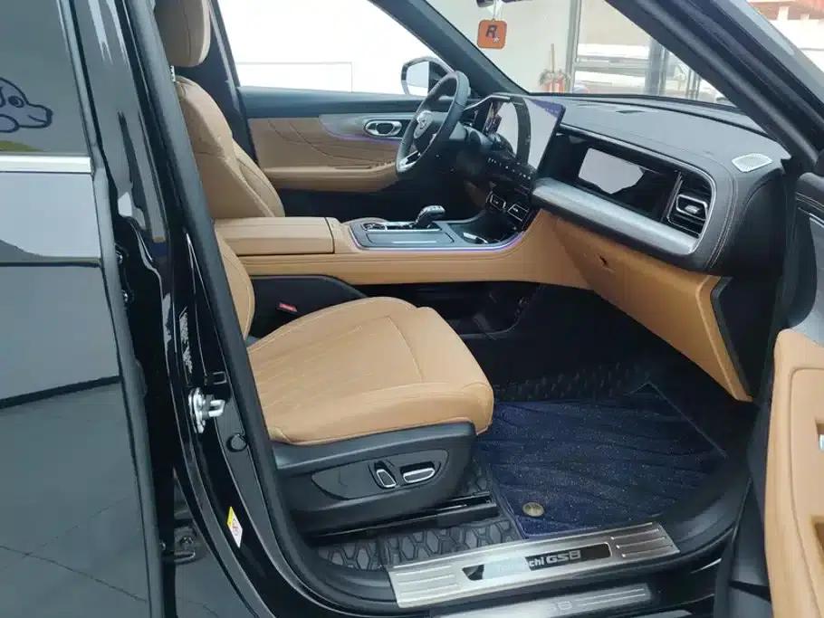 Trumpchi GS8 2025 Navigator Series 2.0TGDI 2WD Luxury 5-Seater — миниатюра 8