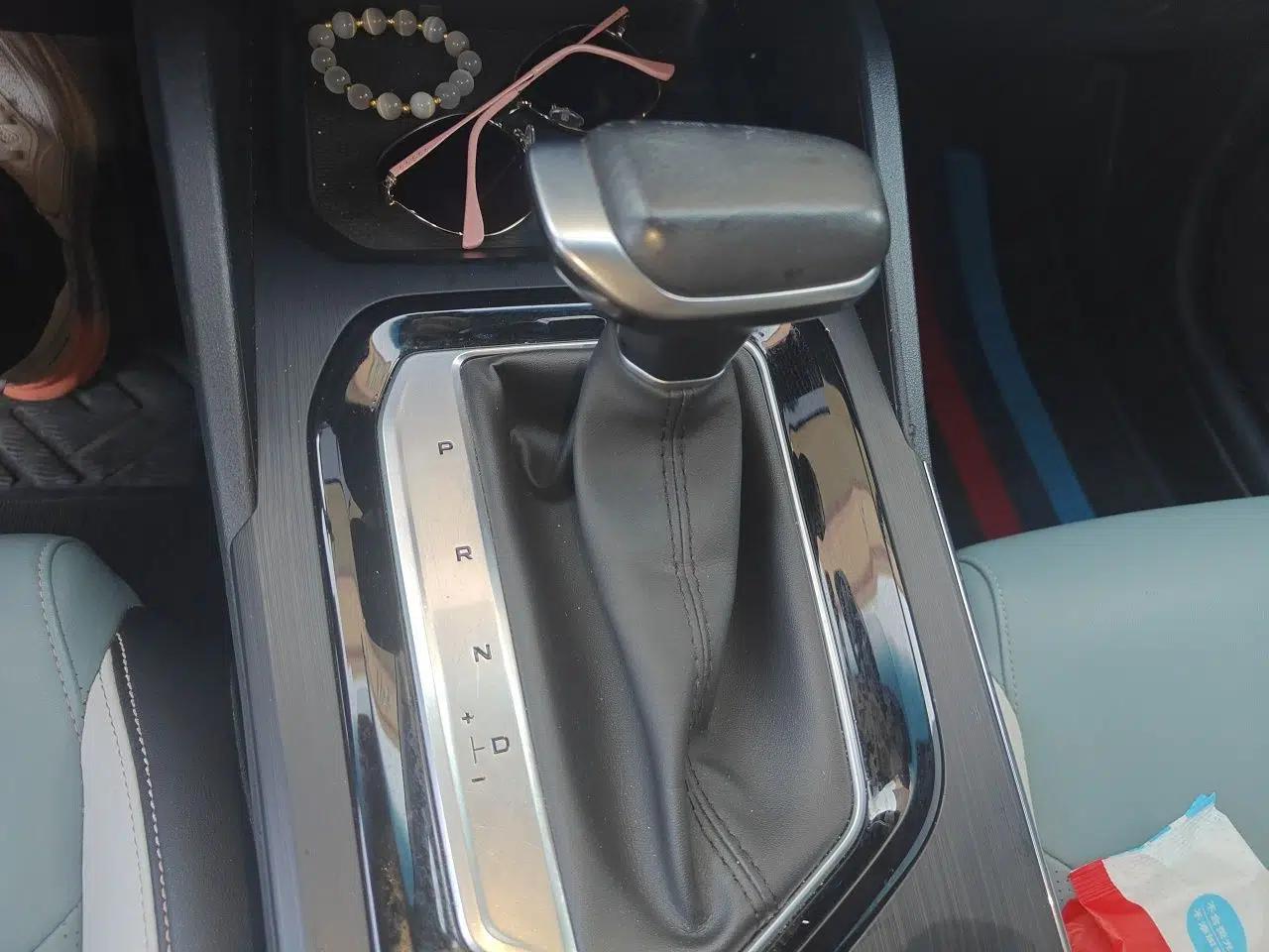 Geely Auto Emgrand S 2022 1.4T CVT Crossover Player Edition — миниатюра 14
