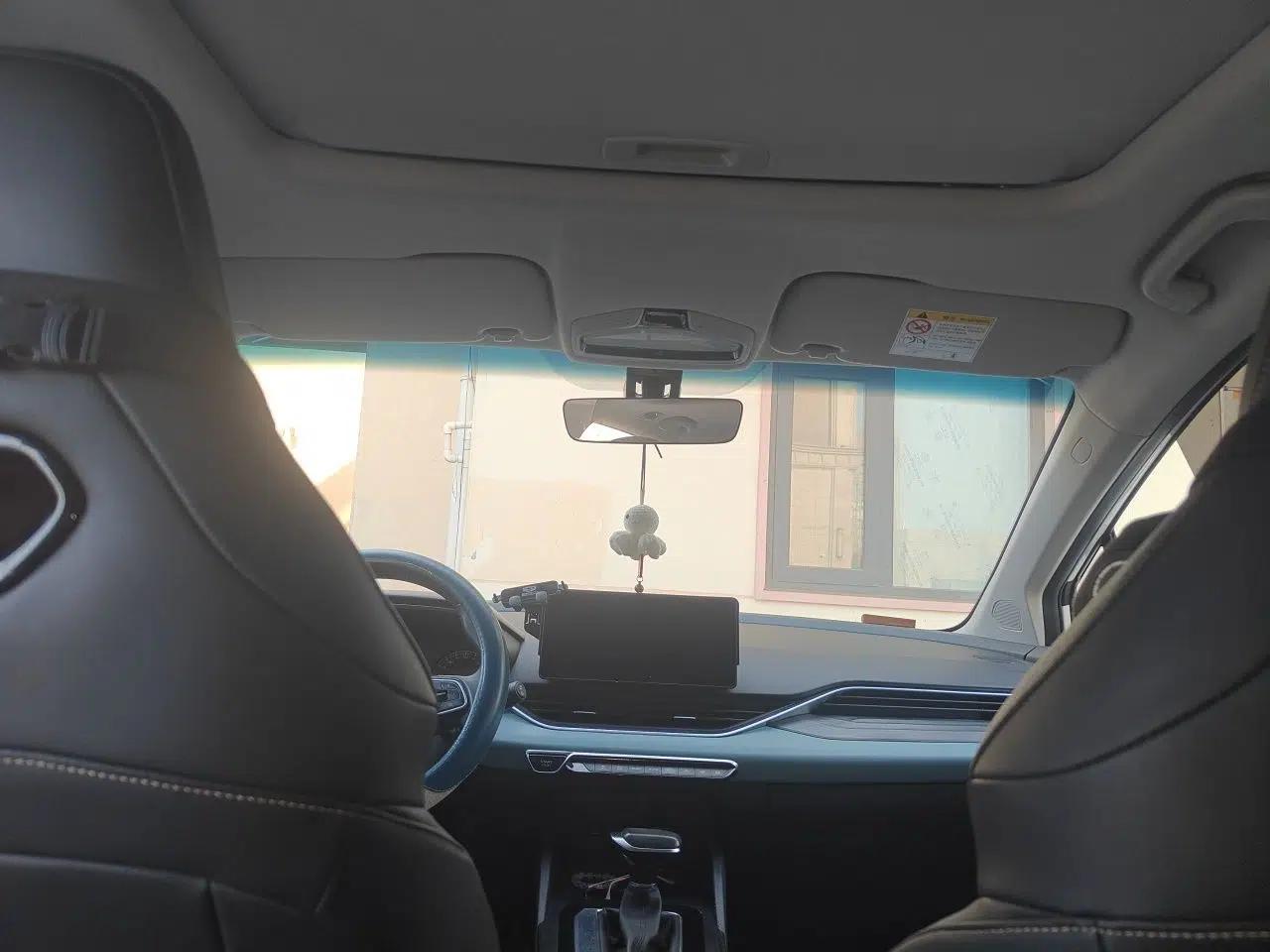 Geely Auto Emgrand S 2022 1.4T CVT Crossover Player Edition — миниатюра 18