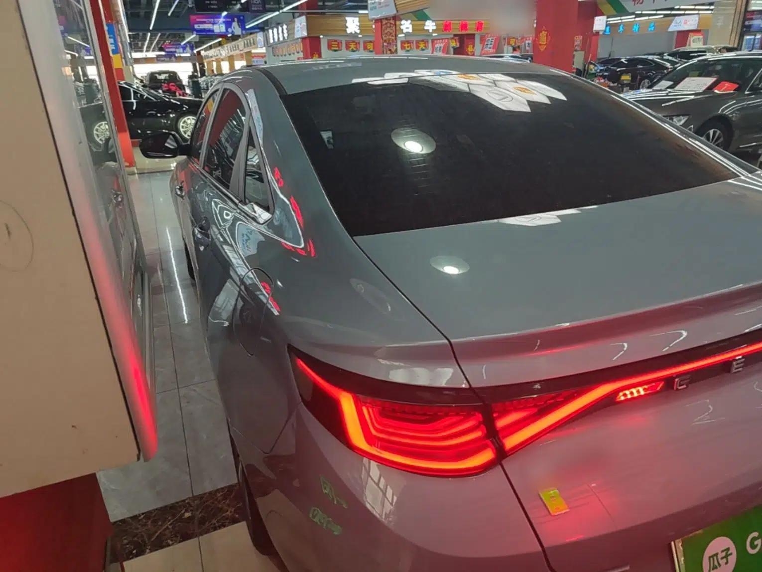 Geely Auto Emgrand L HiP 2022 1.5TD-DHT Pro 100KM Super Clean — миниатюра 4