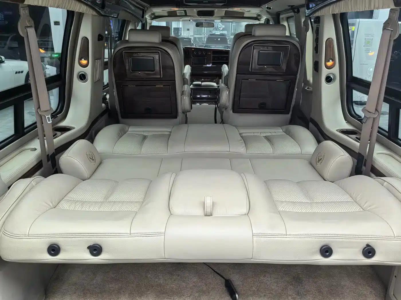 2007 SAVANA 5.3L Automatic — миниатюра 17