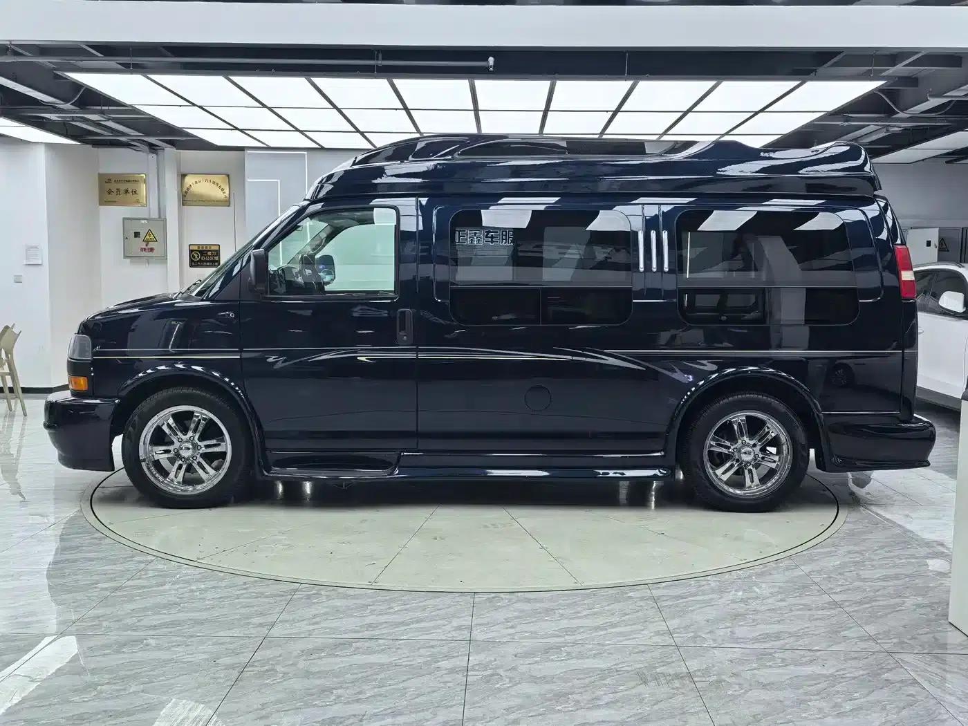 2007 SAVANA 5.3L Automatic — миниатюра 4