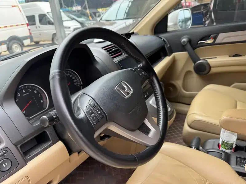 Honda CR-V 2010 2.4L Automatic 4WD Luxury Edition — миниатюра 8
