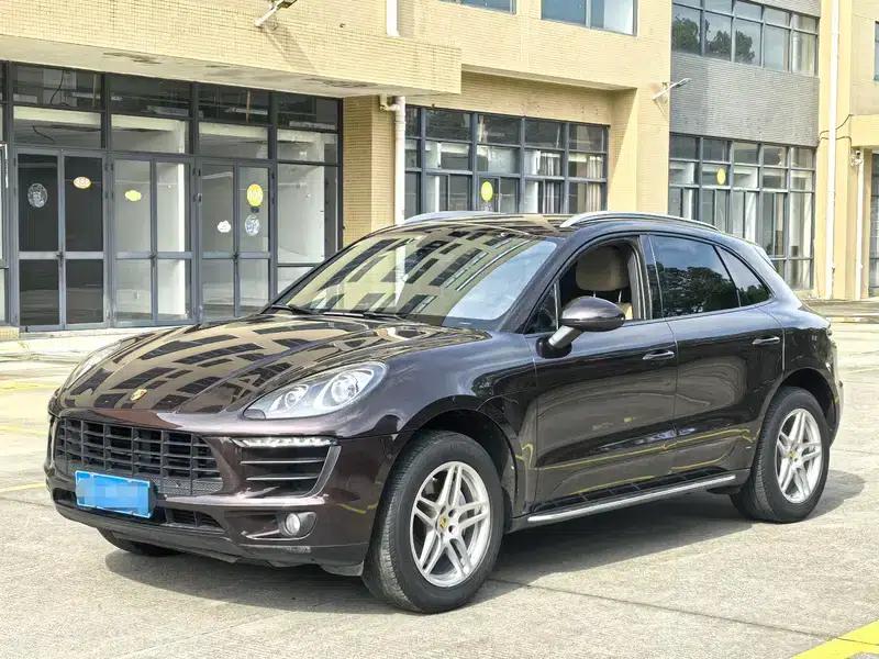 2017 Macan 2.0T — миниатюра 1