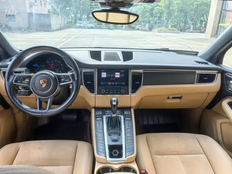2017 Macan 2.0T — миниатюра 8