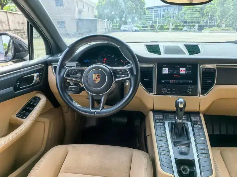 2017 Macan 2.0T — миниатюра 9