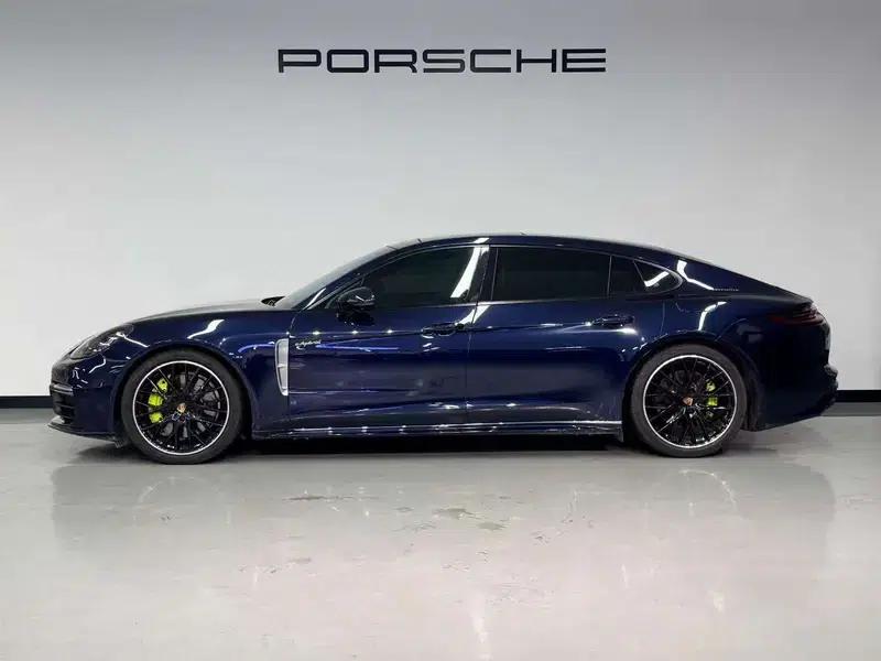 2017 Panamera E-Hybrid, Panamera 4 E-Hybrid Executive Long Wheelbase 2.9T — миниатюра 4