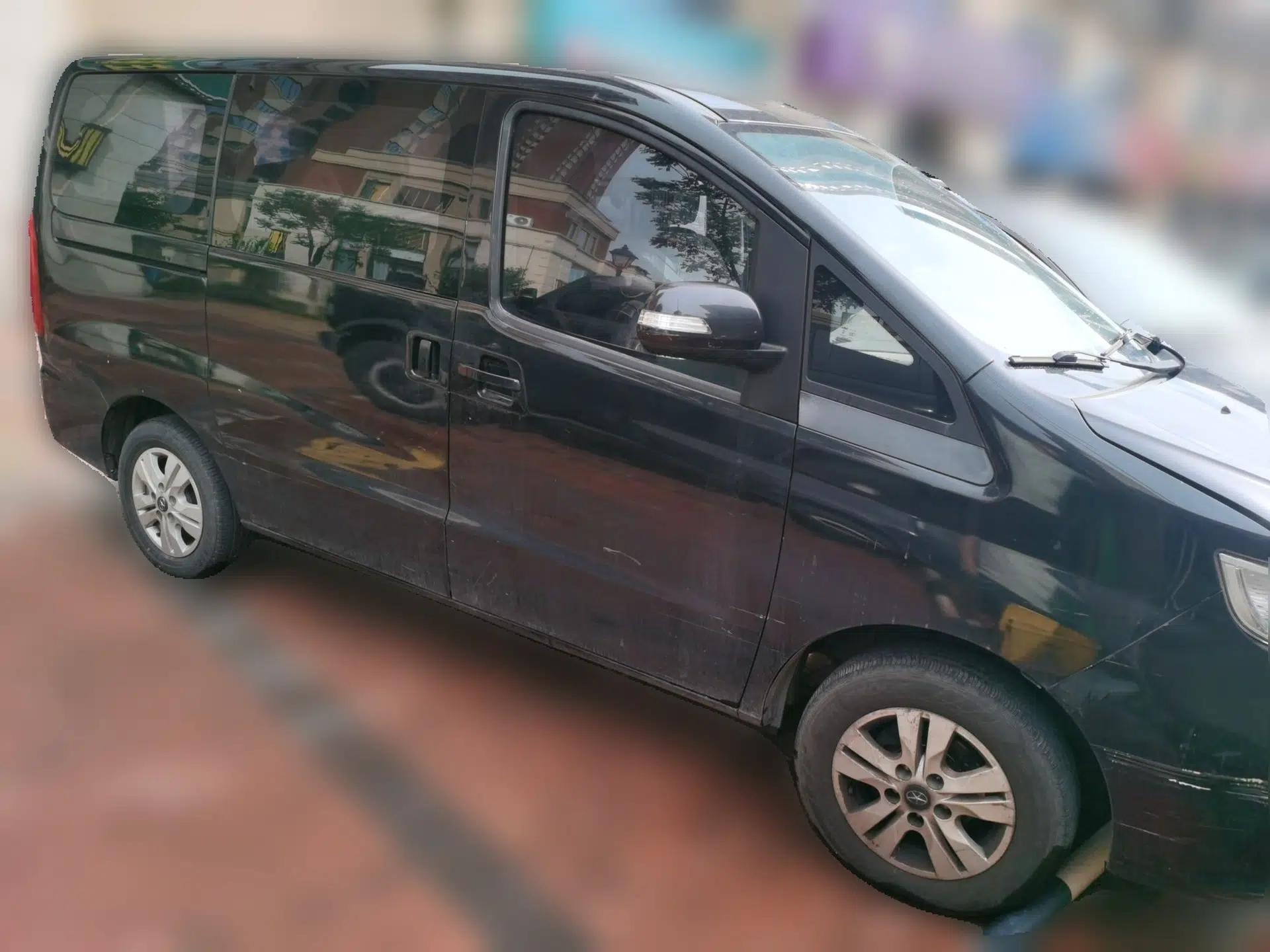 JAC Refine M3 2016 IKEA Edition 1.6L Luxury Smart Model — миниатюра 3