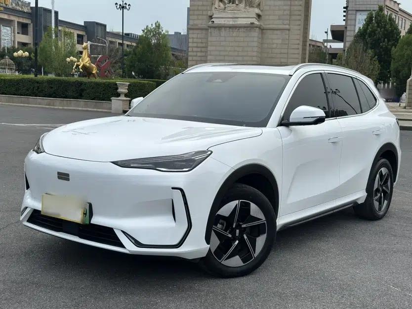 Geely Galaxy E5 2024 530 km Exploration+ Version — миниатюра 1