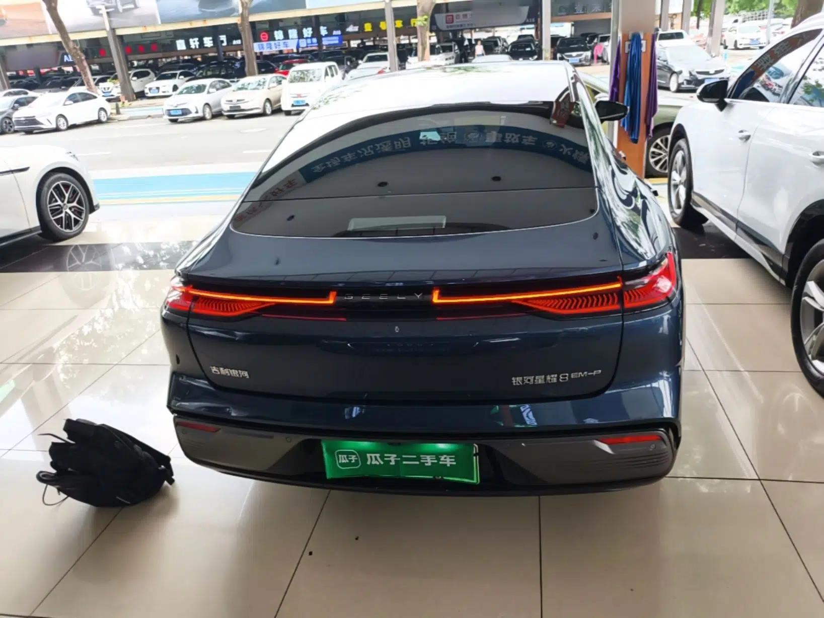 Geely Galaxy 8 2025 130km EM-P Starship Edition — миниатюра 5
