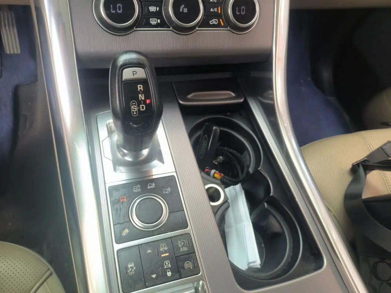 Land Rover Range Sport 2014 3.0 SC V6 HSE — миниатюра 14