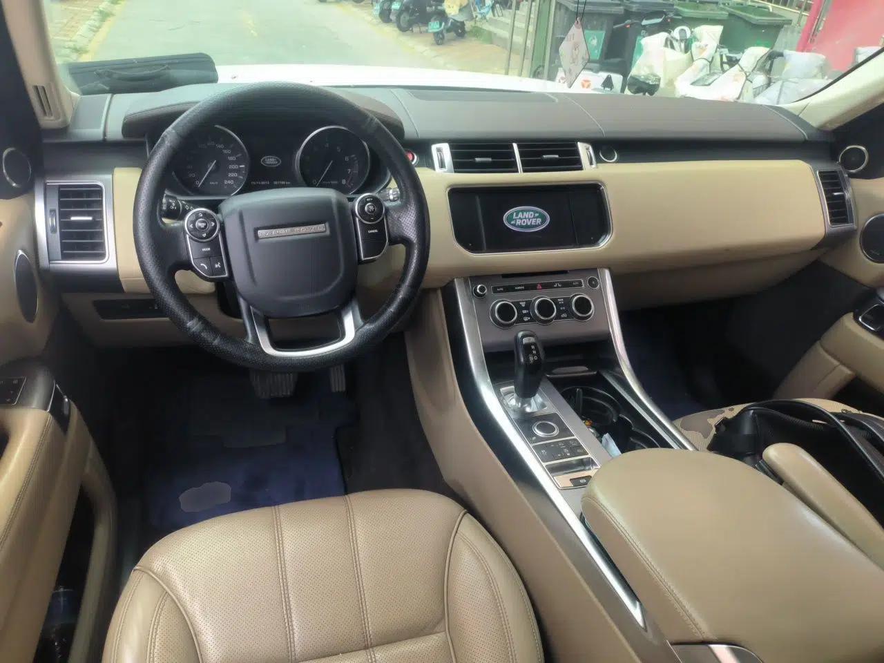 Land Rover Range Sport 2014 3.0 SC V6 HSE — миниатюра 9
