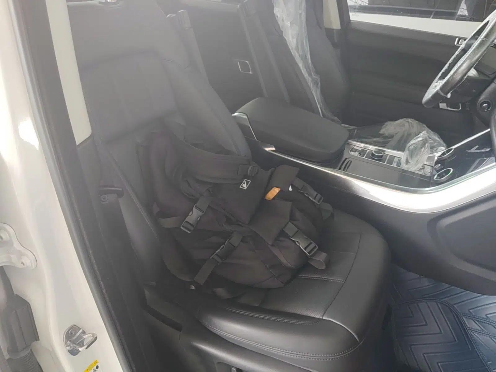 Land Rover Range Sport 2020 3.0 L6 SE — миниатюра 19