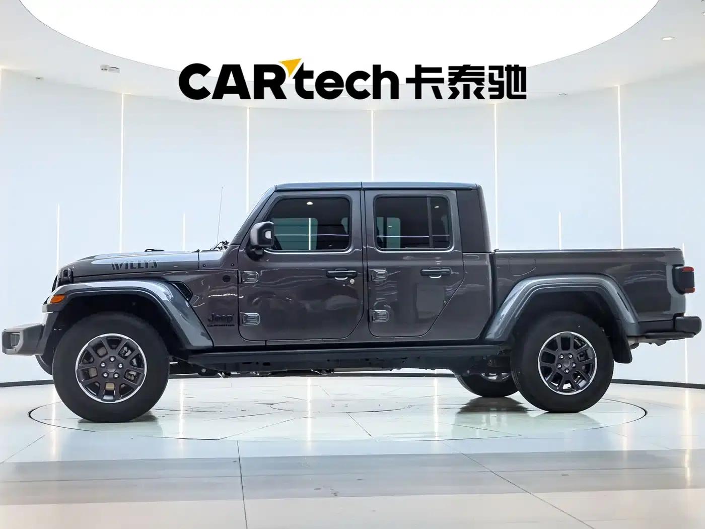 Gladiator 2022 3.6L First Edition — миниатюра 8