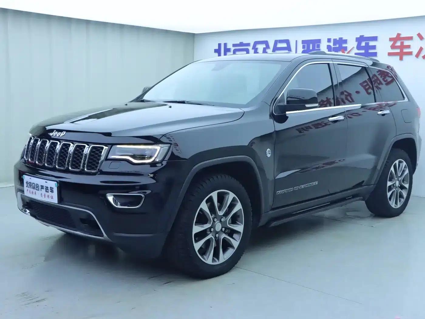 2017 Jeep Grand Cherokee (Imported) 3.0L Comfort Navigation Edition — миниатюра 1