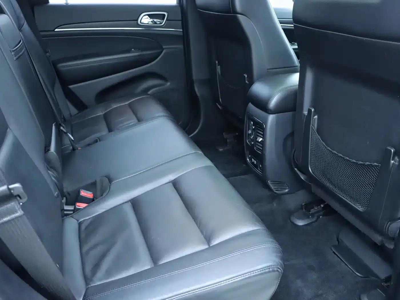 2017 Jeep Grand Cherokee (Imported) 3.0L Comfort Navigation Edition — миниатюра 12