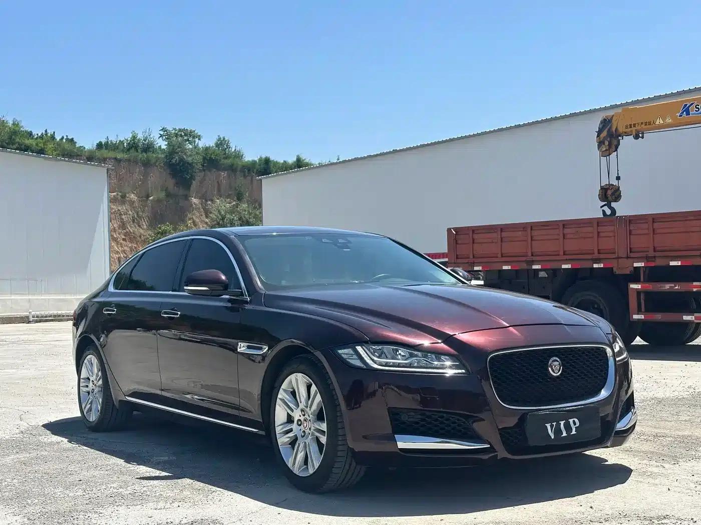 2018 Jaguar XFL 2.0T 250PS Luxury Edition — миниатюра 3