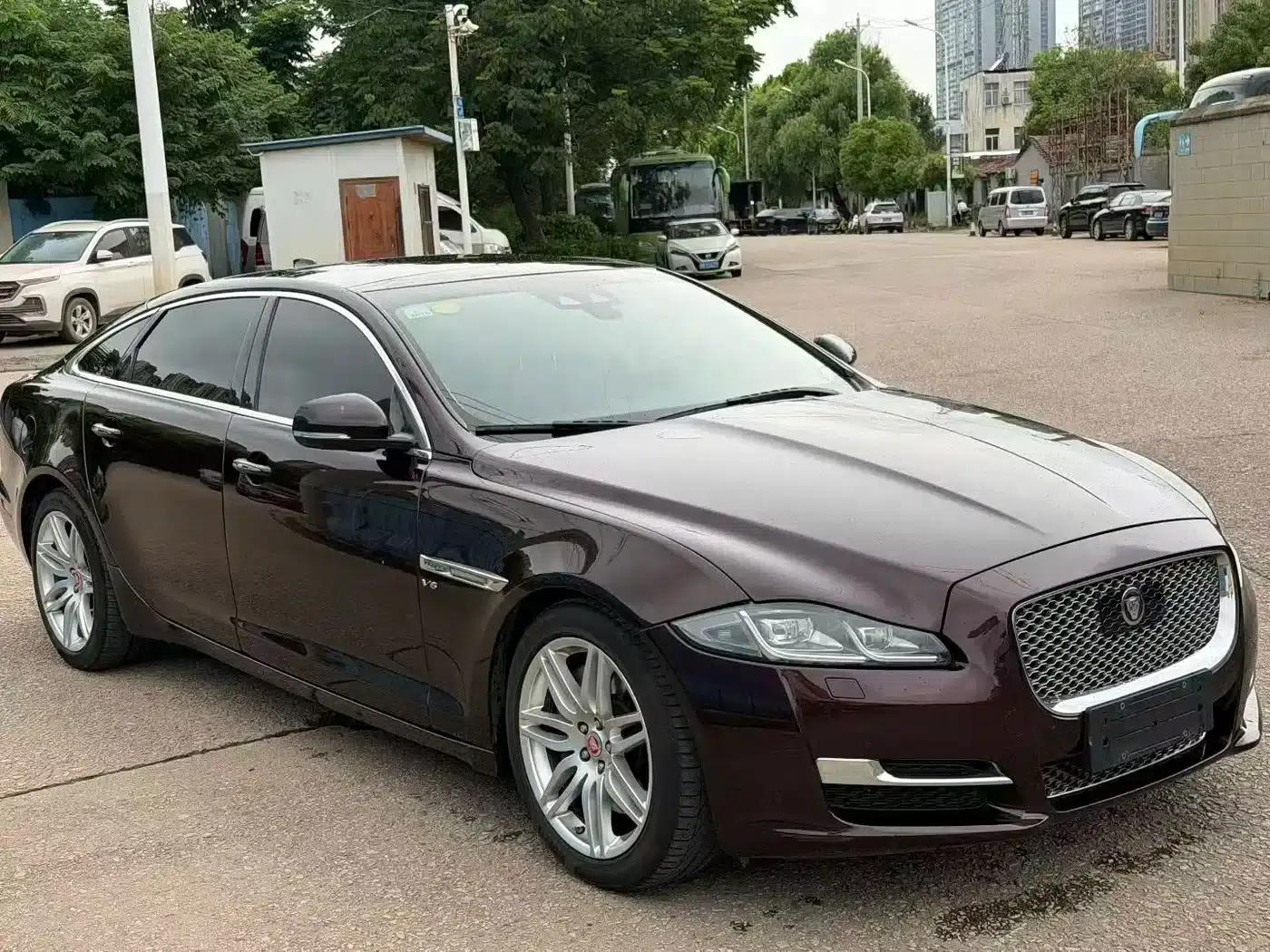 Jaguar XJ 2018 XJL 3.0 SC 2WD Elegant Business Edition — миниатюра 3