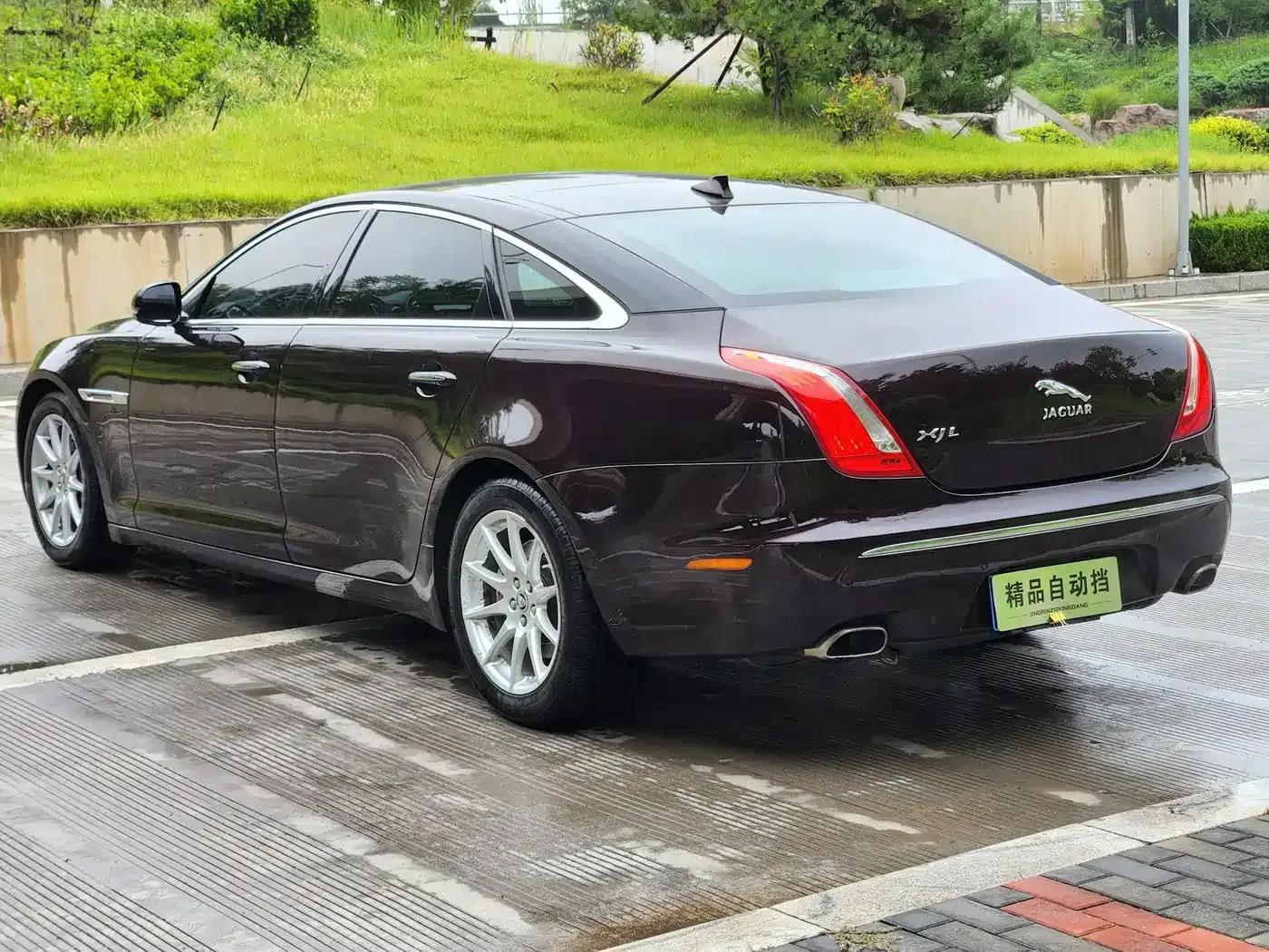 Jaguar XJ 2013 XJL 3.0 SC AWD Flagship Business Edition — миниатюра 2