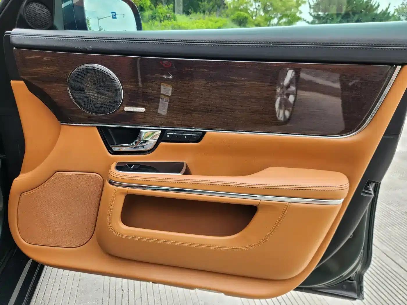 Jaguar XJ 2013 XJL 3.0 SC AWD Flagship Business Edition — миниатюра 13