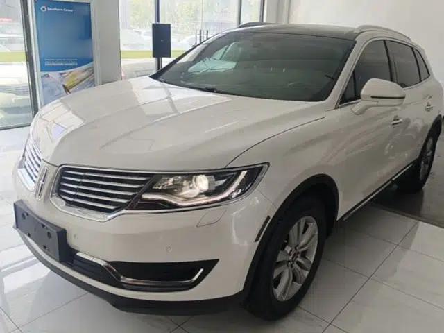 Lincoln MKX 2017 2.0T Two-Wheel Drive Deluxe Edition