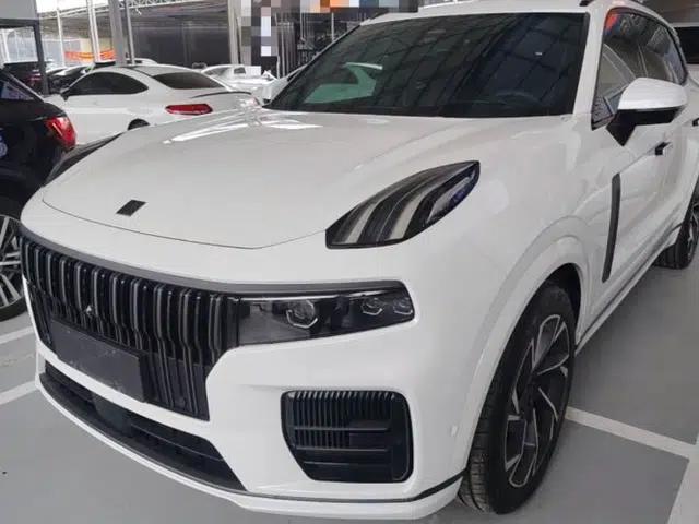 Lynk & Co 09 2021 2.0T Halo Six-Seater