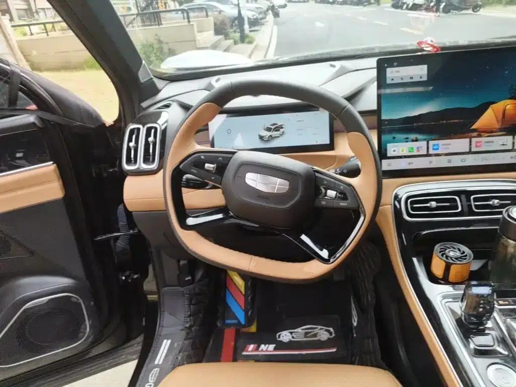 Geely Boyue L 2025 Fourth Generation 1.5TD DCT (Mountain and River) — миниатюра 6