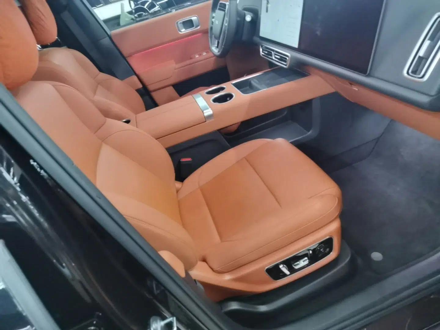 Li Auto L9 2025 Ultra Smart Refreshed Edition — миниатюра 19
