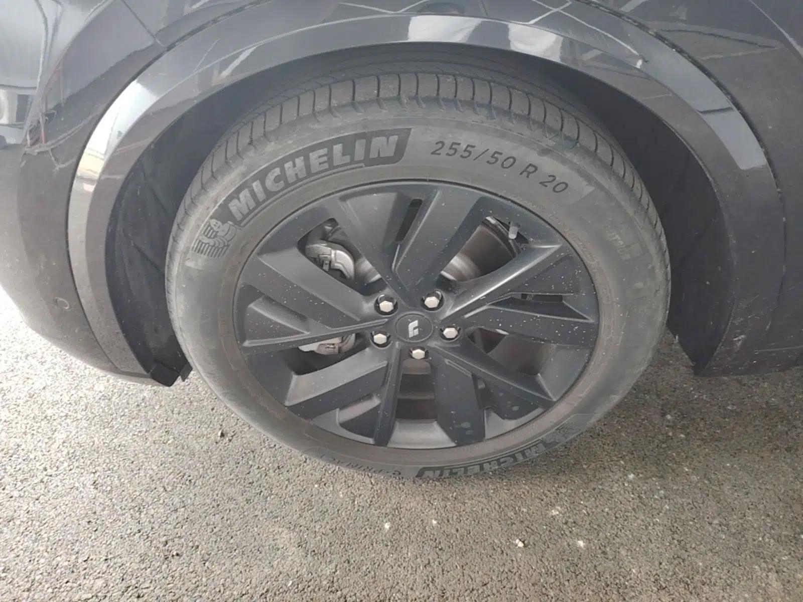 Li Auto L8 2023 Pro Model — миниатюра 10