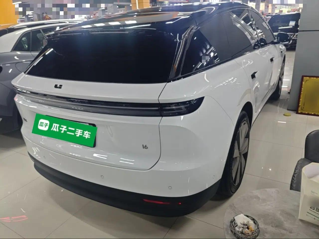 Li Auto i6 2025 Model Four-Wheel-Drive Standard Type — миниатюра 6