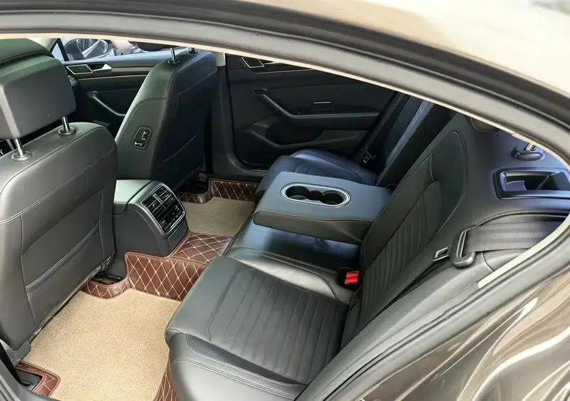 2017 Volkswagen Passat 330TSI DSG Luxury — миниатюра 9