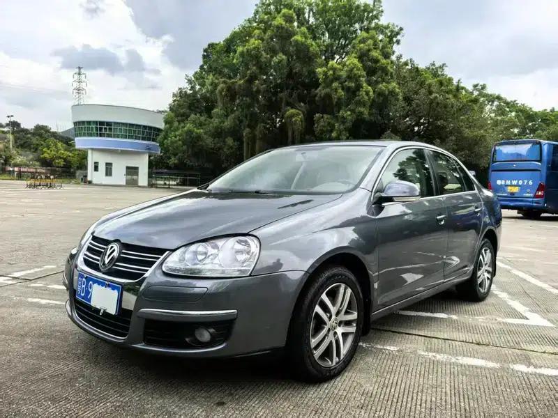 2009 Volkswagen Sagitar 1.6L Manual Comfort Model — миниатюра 9