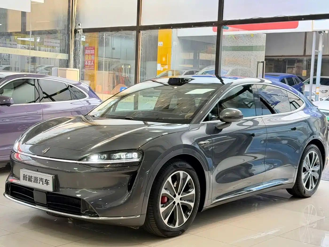 Zhijie R7 2026 Model with Extended Range Ultra (192-line LiDAR) — миниатюра 1
