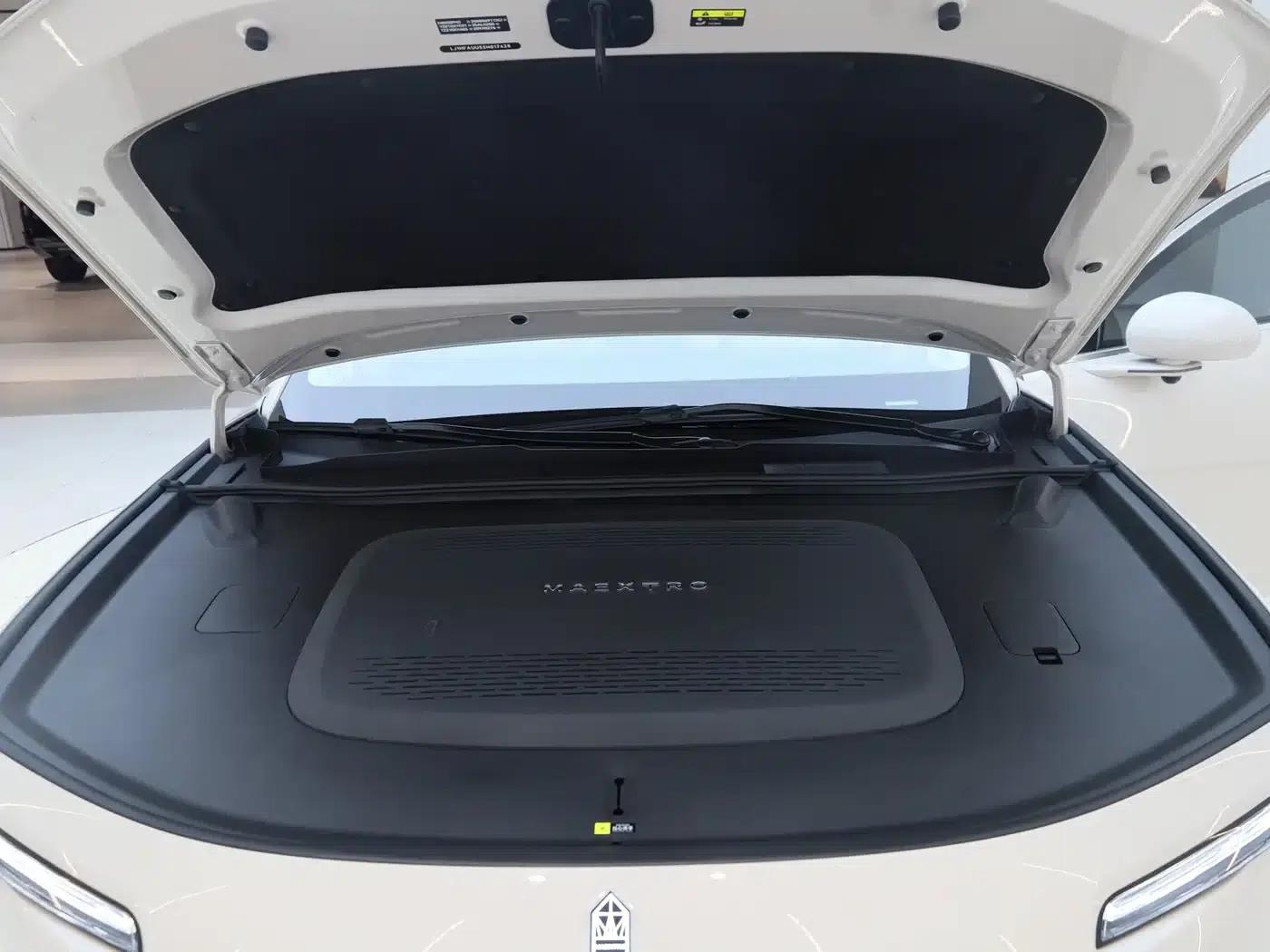 2025 S800 Premium Range Extended Star Executive Edition 4-seater (192-line LiDAR) — миниатюра 21