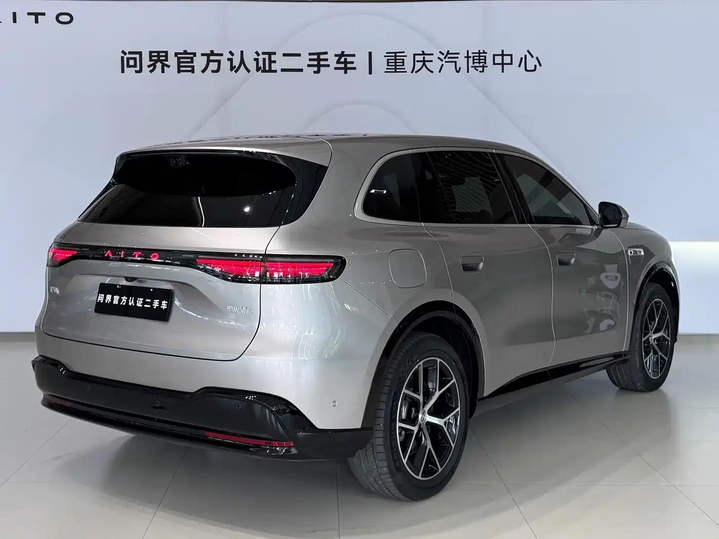 Wenjie M6 2026 Extended Range Ultra 4WD — миниатюра 5