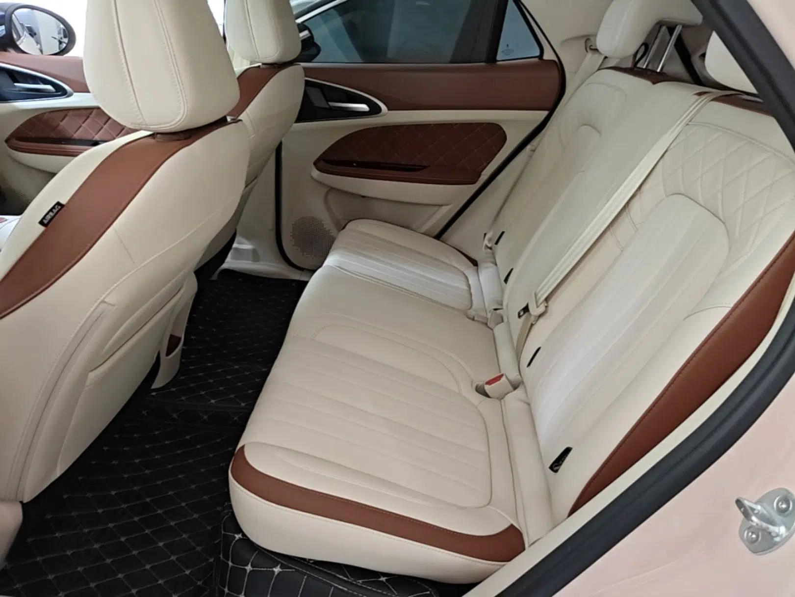 ORA Good Cat 2024 401 km Range Luxury Version 135 kW — миниатюра 30