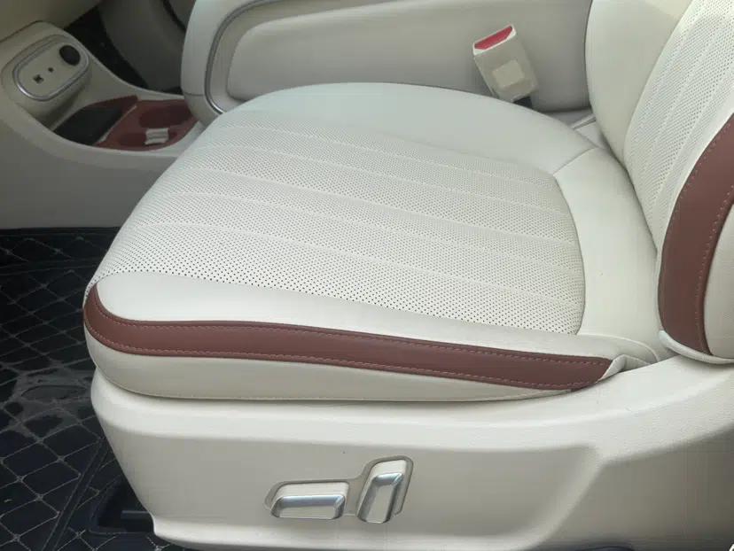 ORA Good Cat 2024 401 km Range Luxury Version 135 kW — миниатюра 37