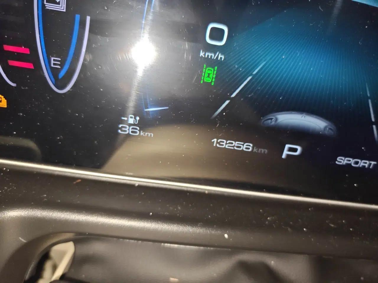 ORA Good Cat 2024 401 km Luxury Version 126 kW — миниатюра 12