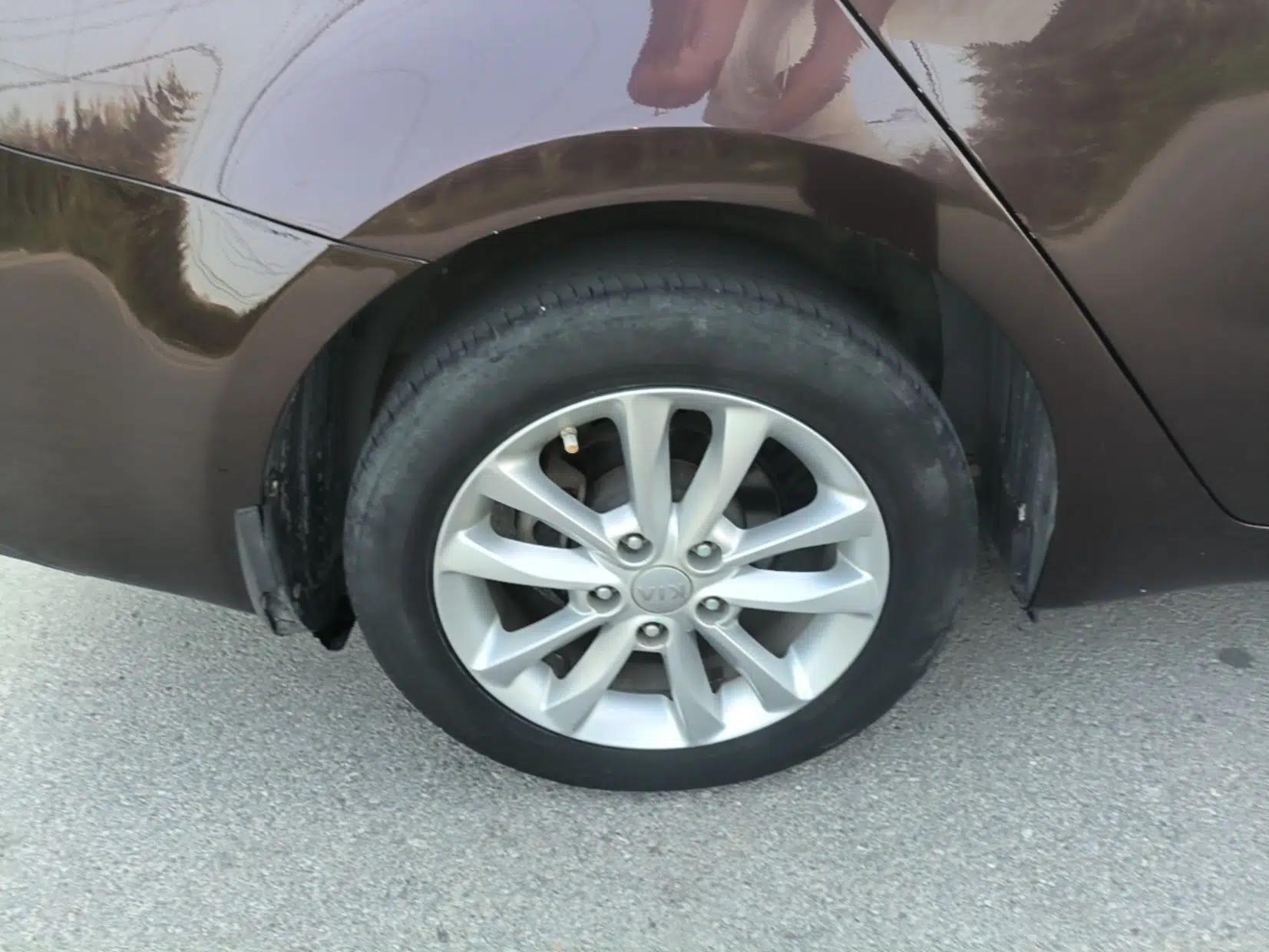 Kia K3 2016 1.6L Automatic GLS — миниатюра 11
