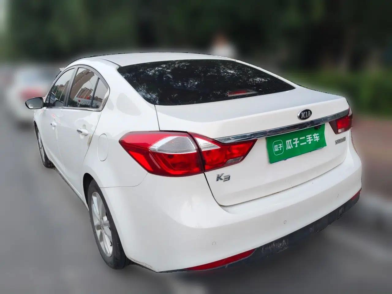Kia K3 2016 1.6L Automatic GLS — миниатюра 4