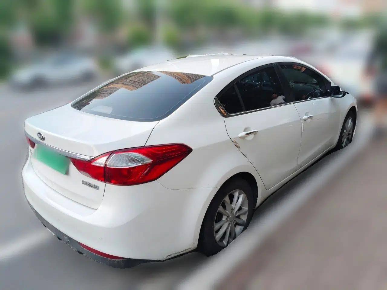 Kia K3 2016 1.6L Automatic GLS — миниатюра 6